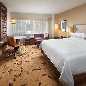King Room Mobility or hearing accessible